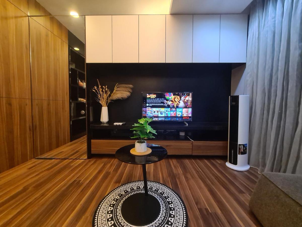 Verve 2Bedroom 2To6Pax Kuala Lumpur Near Midvalley Megamall Exterior photo